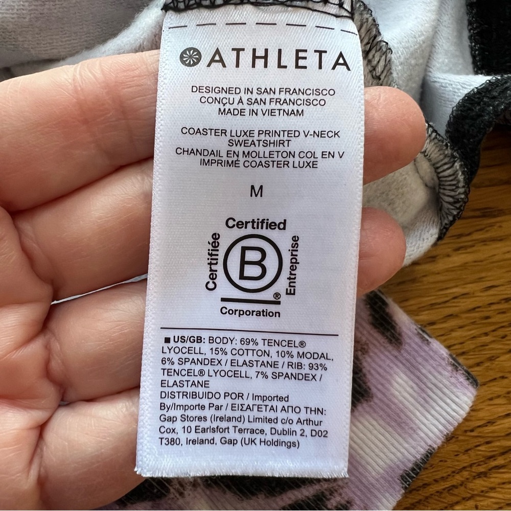 ⭐️ Athleta Balance Printed Pullover Willow Elfin Purple Tie Dye Size MEDIUM - Picture 5 of 13
